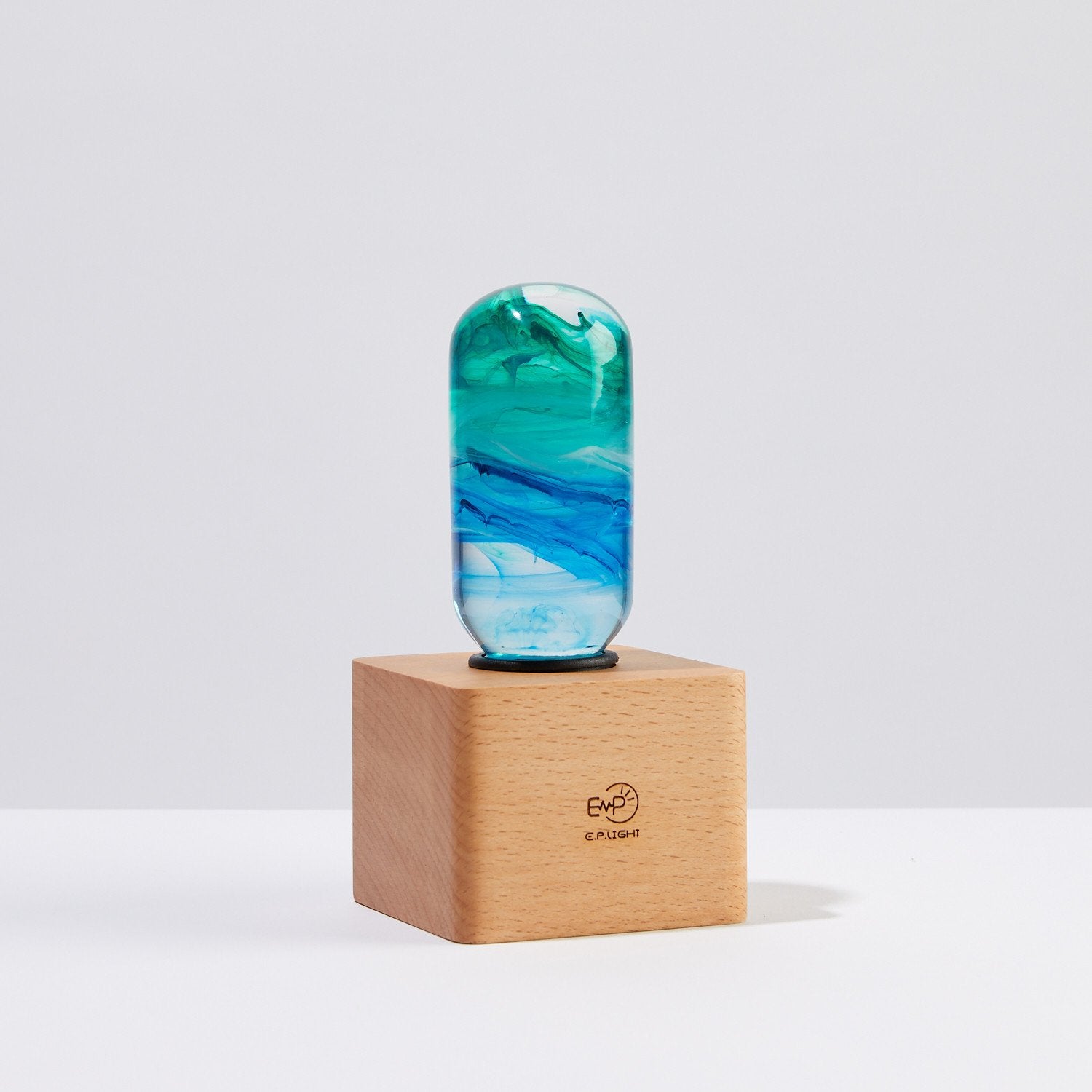 Prairie LED Table Lamp – Eco-Friendly Resin & Beech Wood